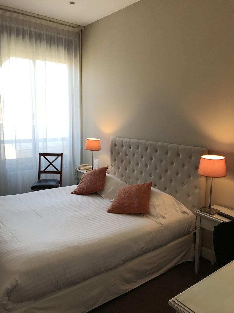 Hotel Le Renoir Сарла-ла-Канеда Экстерьер фото