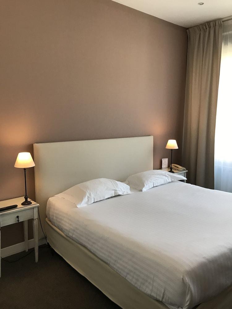 Hotel Le Renoir Сарла-ла-Канеда Экстерьер фото